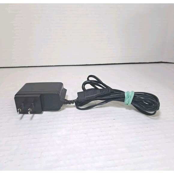 Remington DC-500 Replacement AD-3212 AC/DC Adapter 2 Prong Hole OEM Genuine - Picture 2 of 3